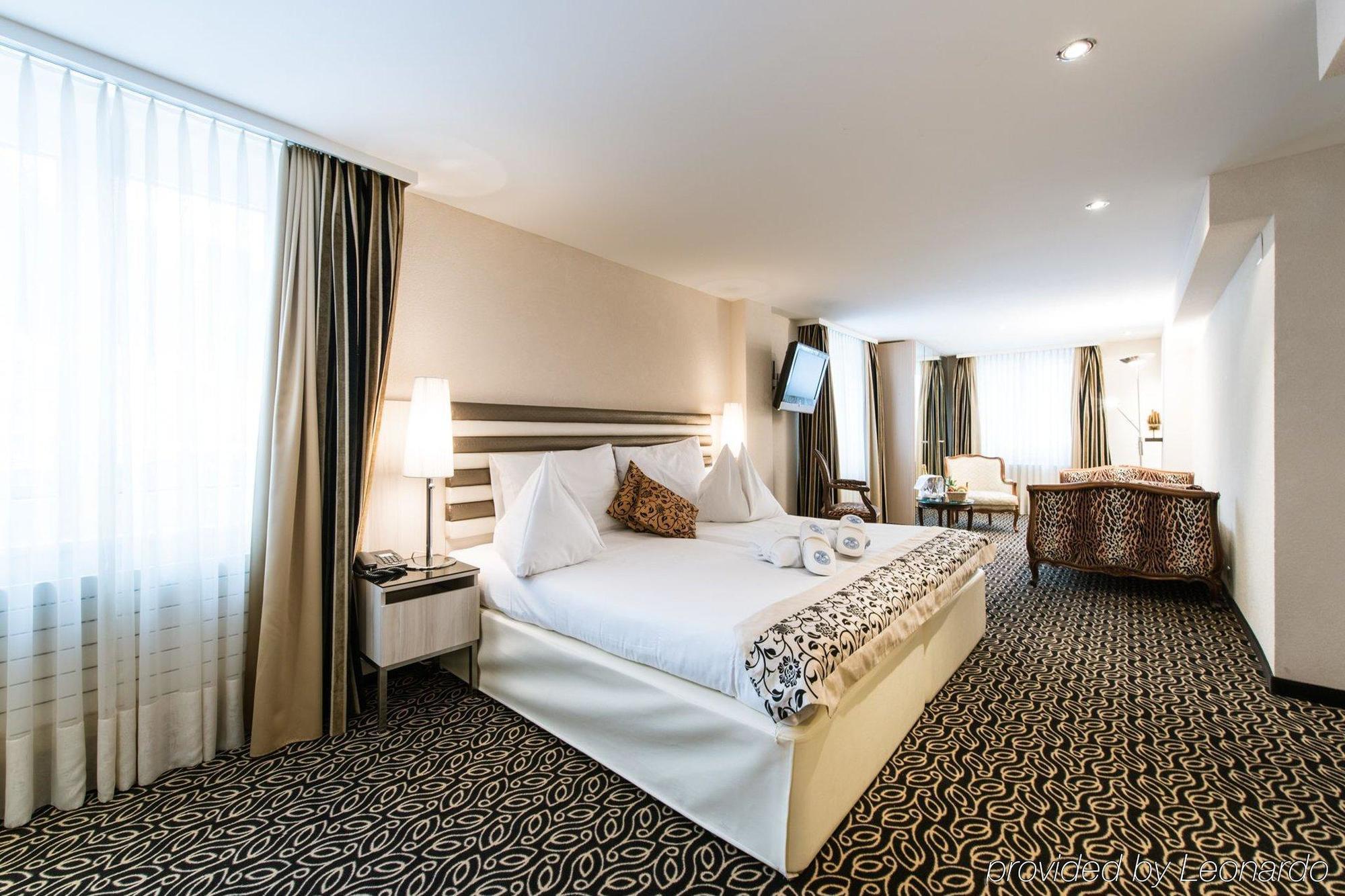 Posthotel Holiday Villa Arosa Eksteriør bilde